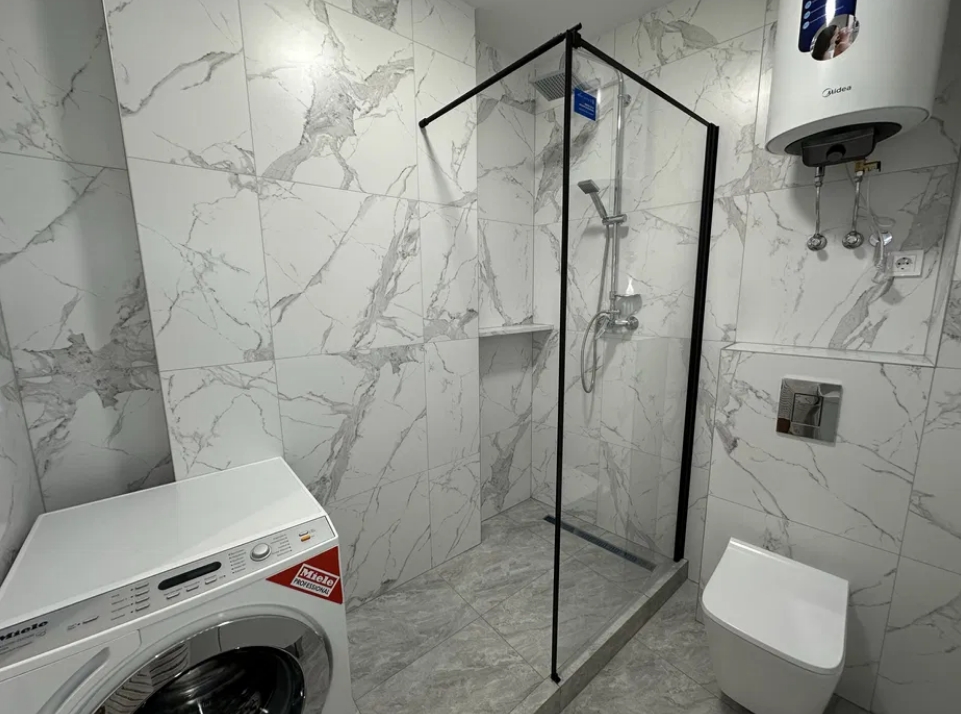 продажа однокомнатной квартиры номер A-174481 в Приморском районе, фото номер 8